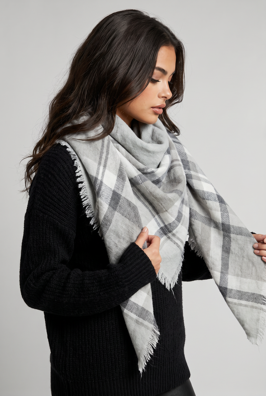 Women’s Tartan Triangle Scarf Frayed Edge