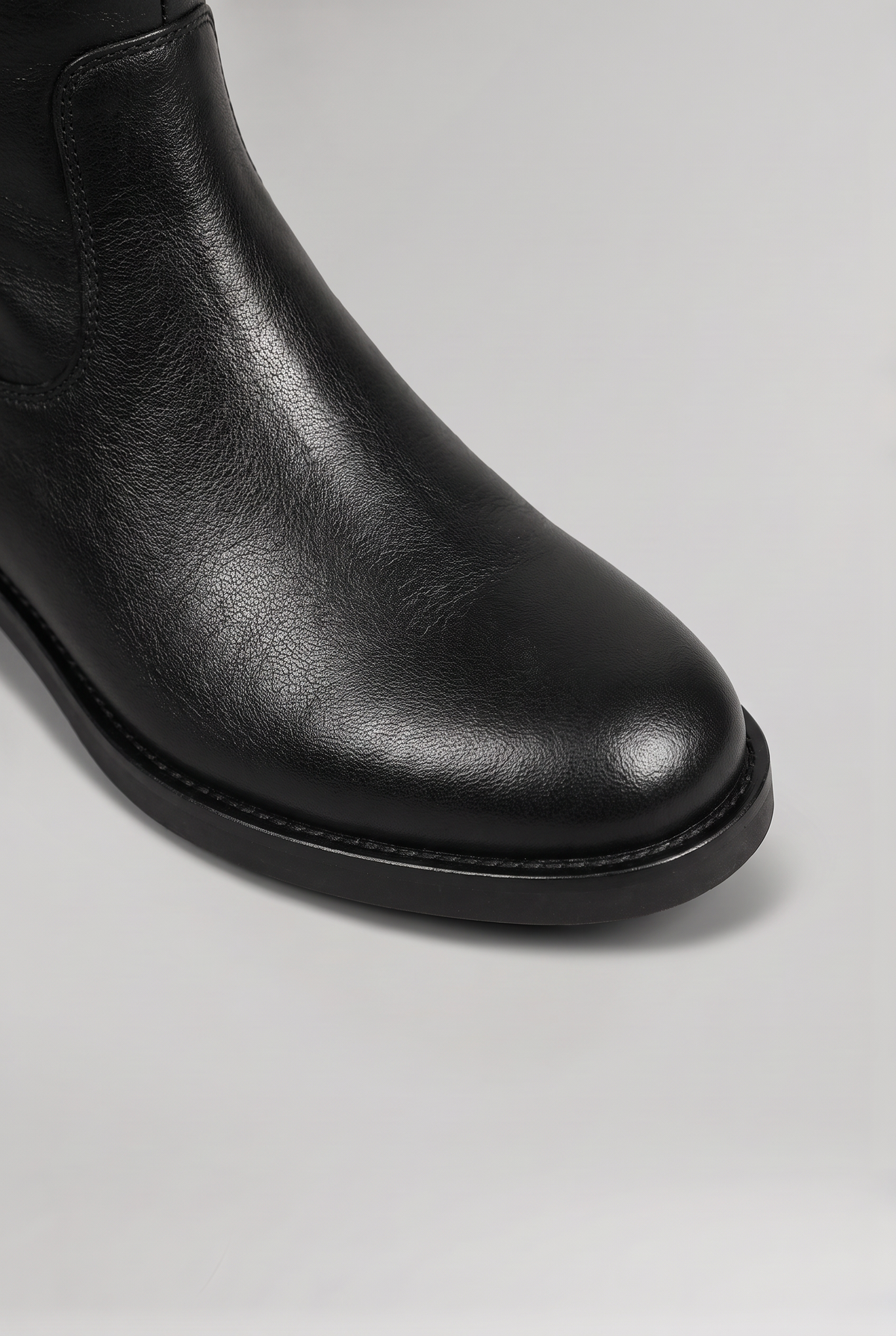Women’s Knee High Leather Riding Boots