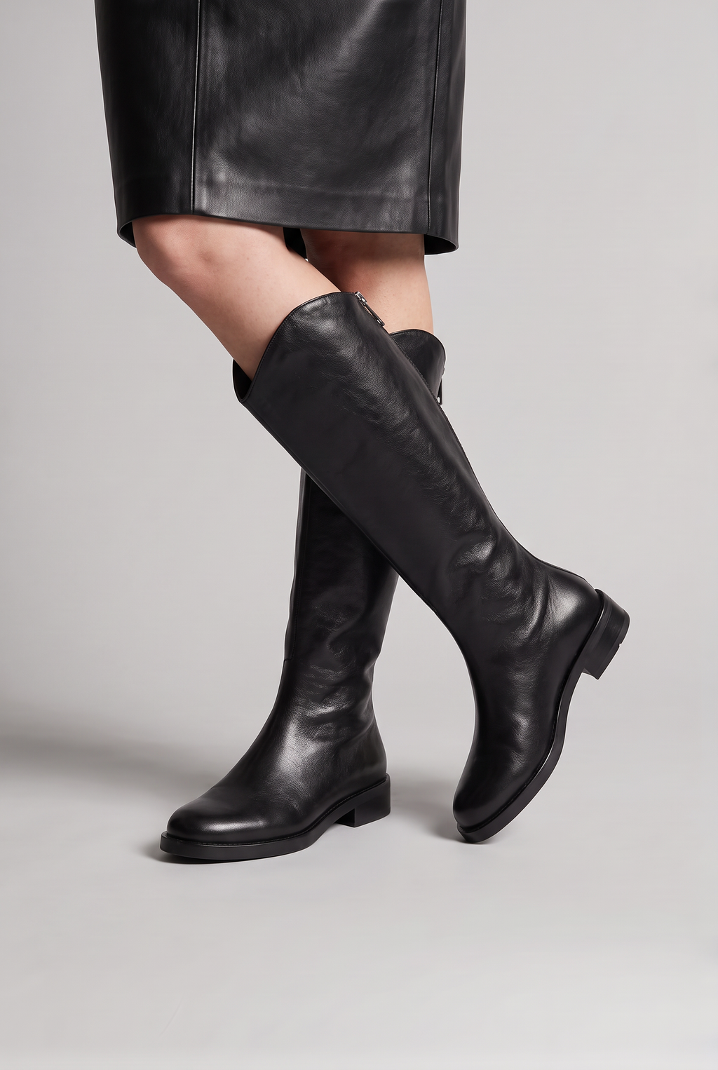 Women’s Knee High Leather Riding Boots
