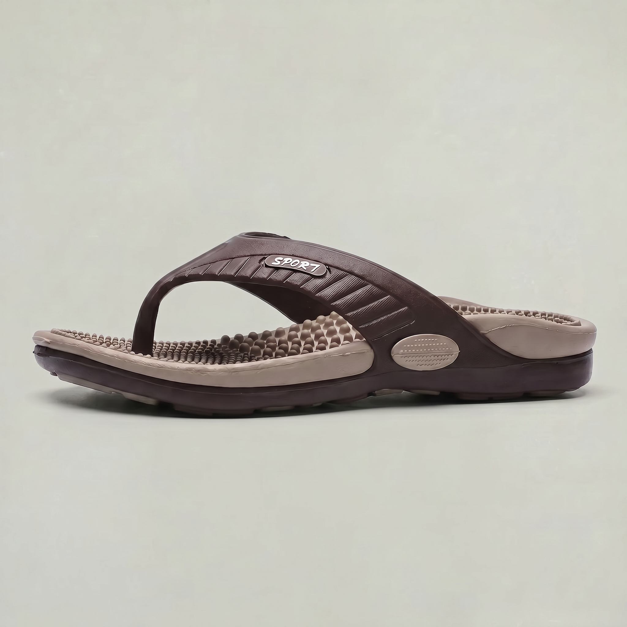 Men's Lightweight Beach Flip Flop Sandals With Textured Footbed