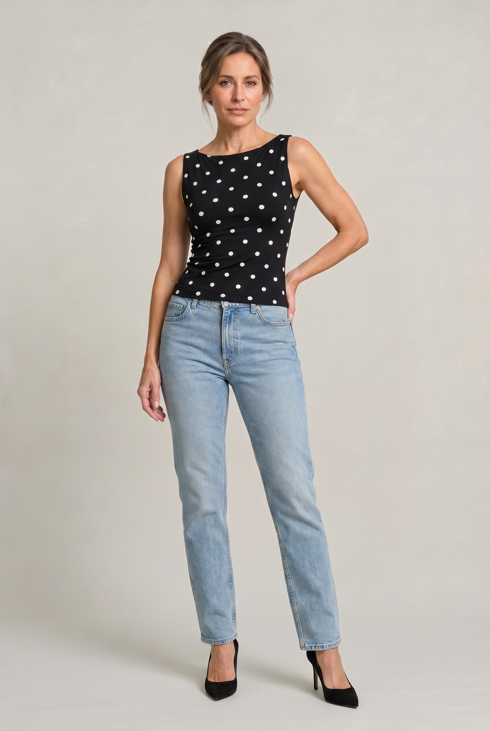 Women’s Polka Dot Sleeveless Tank Top – Fitted Round Neck Summer Top