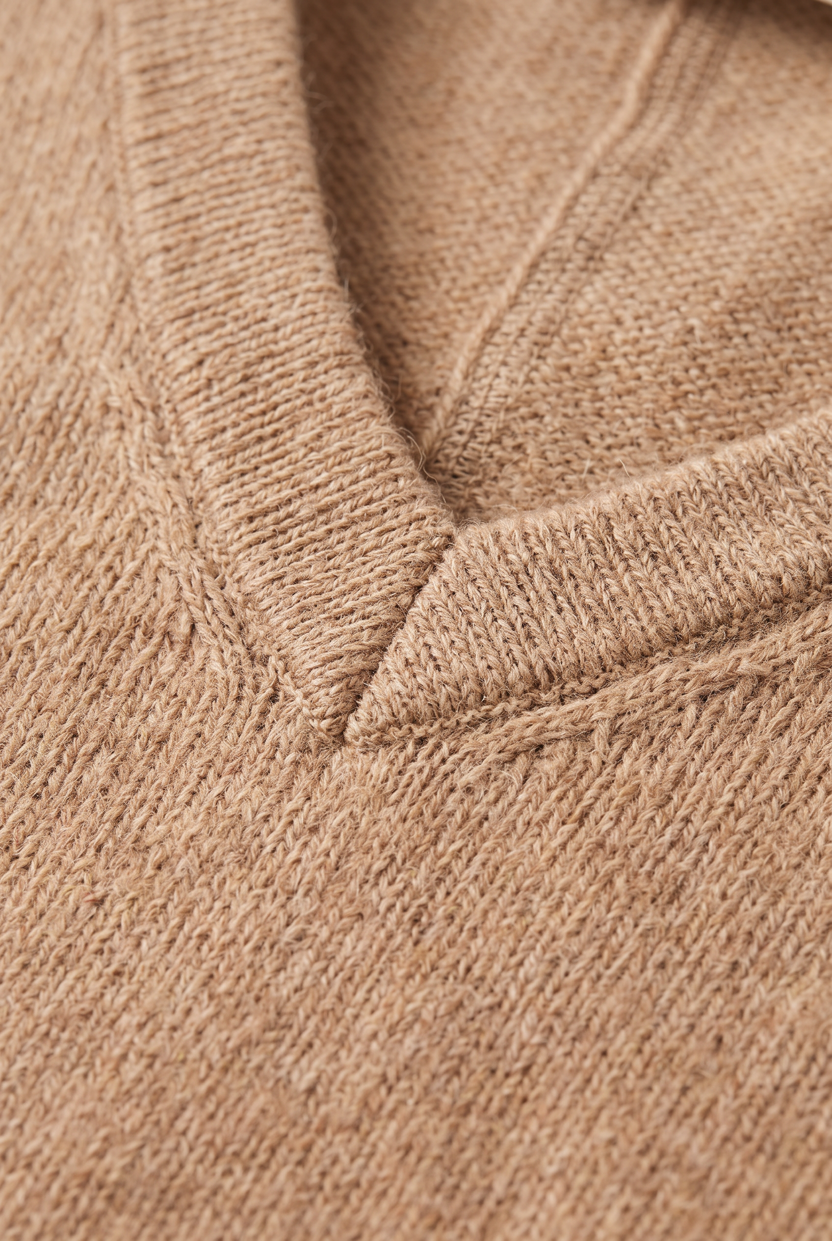 Women’s Wool V Neck Jumper