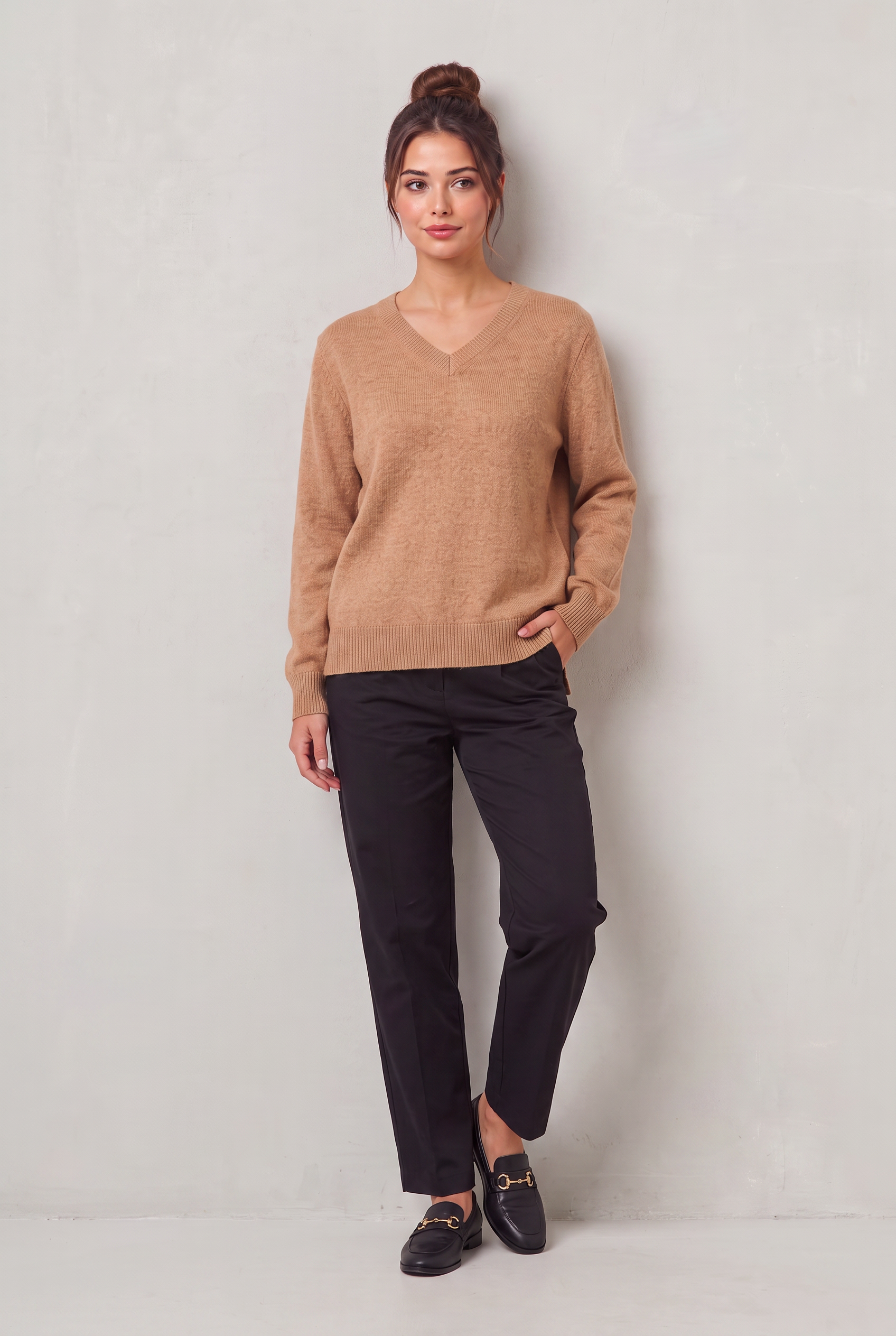 Women’s Wool V Neck Jumper