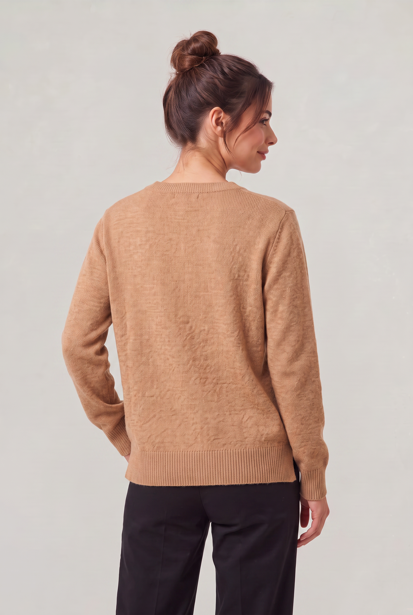 Women’s Wool V Neck Jumper