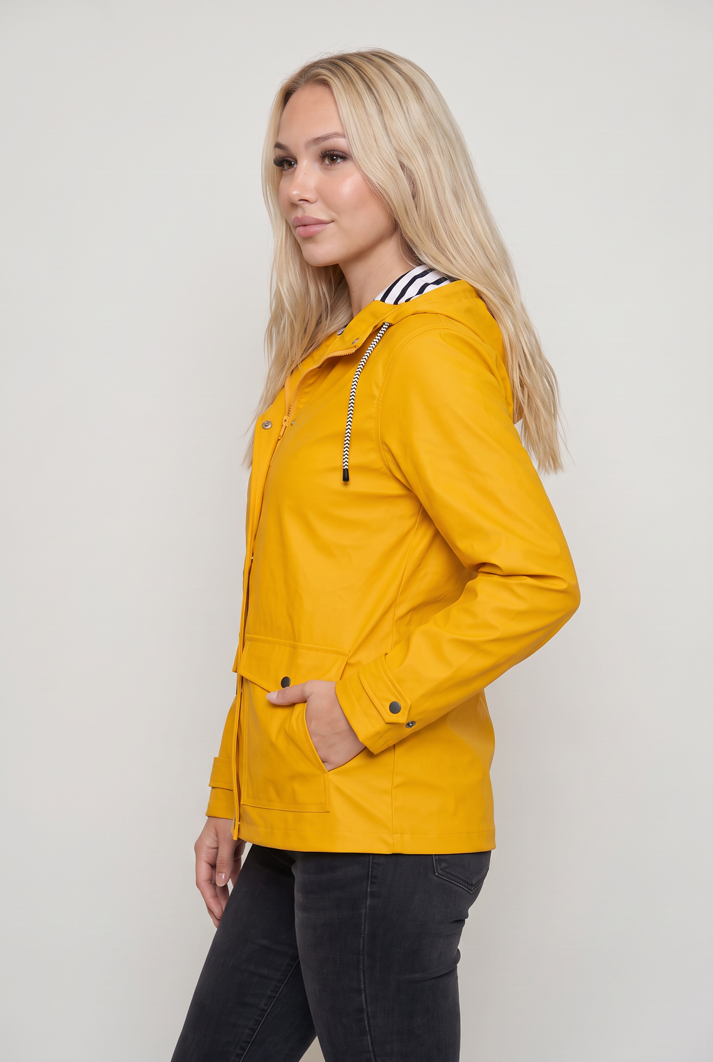 Women’s Hooded Lightweight Waterproof Rain Jacket