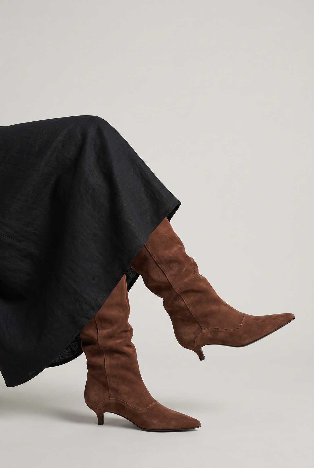 Women’s Suede Knee-High Slouch Boots - Pull-On Style