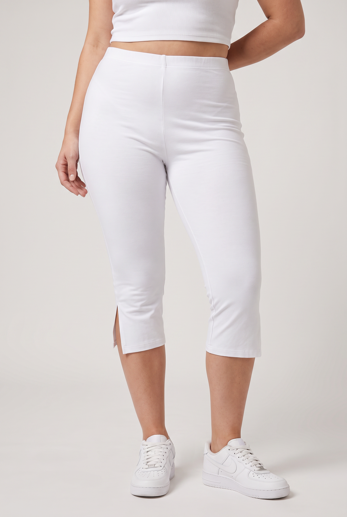 Women’s Split-Hem Capri Leggings