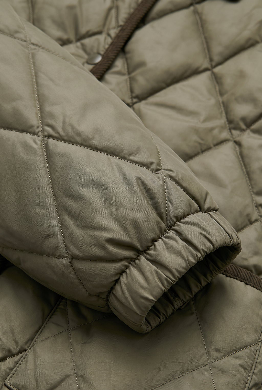 Women’s Cord Collar Quilted Jacket