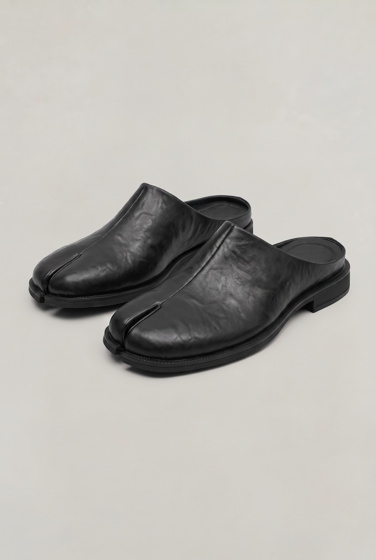 Men’s Split Toe Mule Loafers