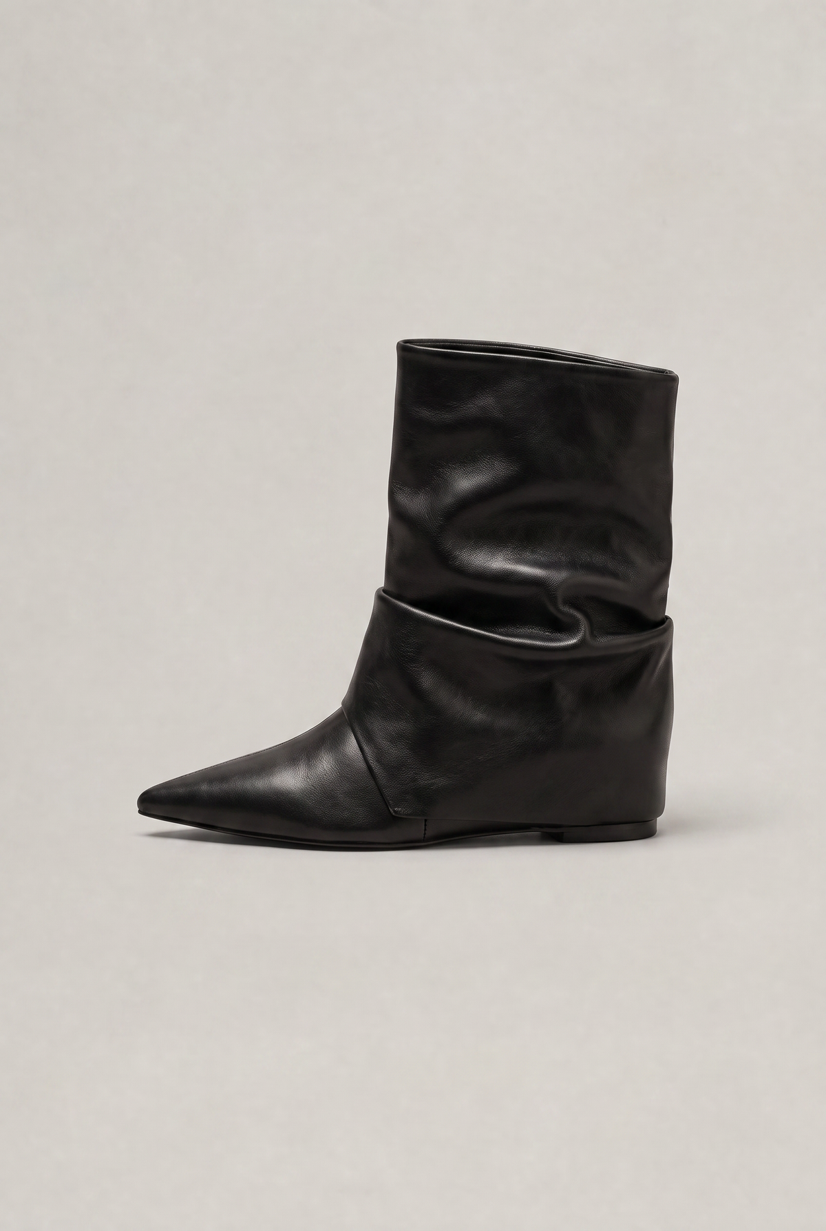 Women’s Pointed Toe Slouch Mid Calf Boots