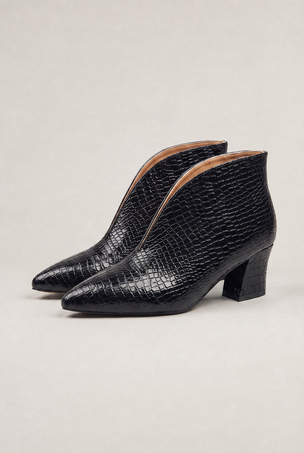 Women’s Croc Effect Pointed Toe Pumps