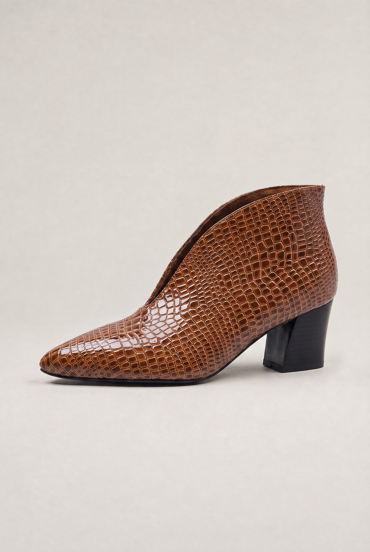 Women’s Croc Effect Pointed Toe Pumps