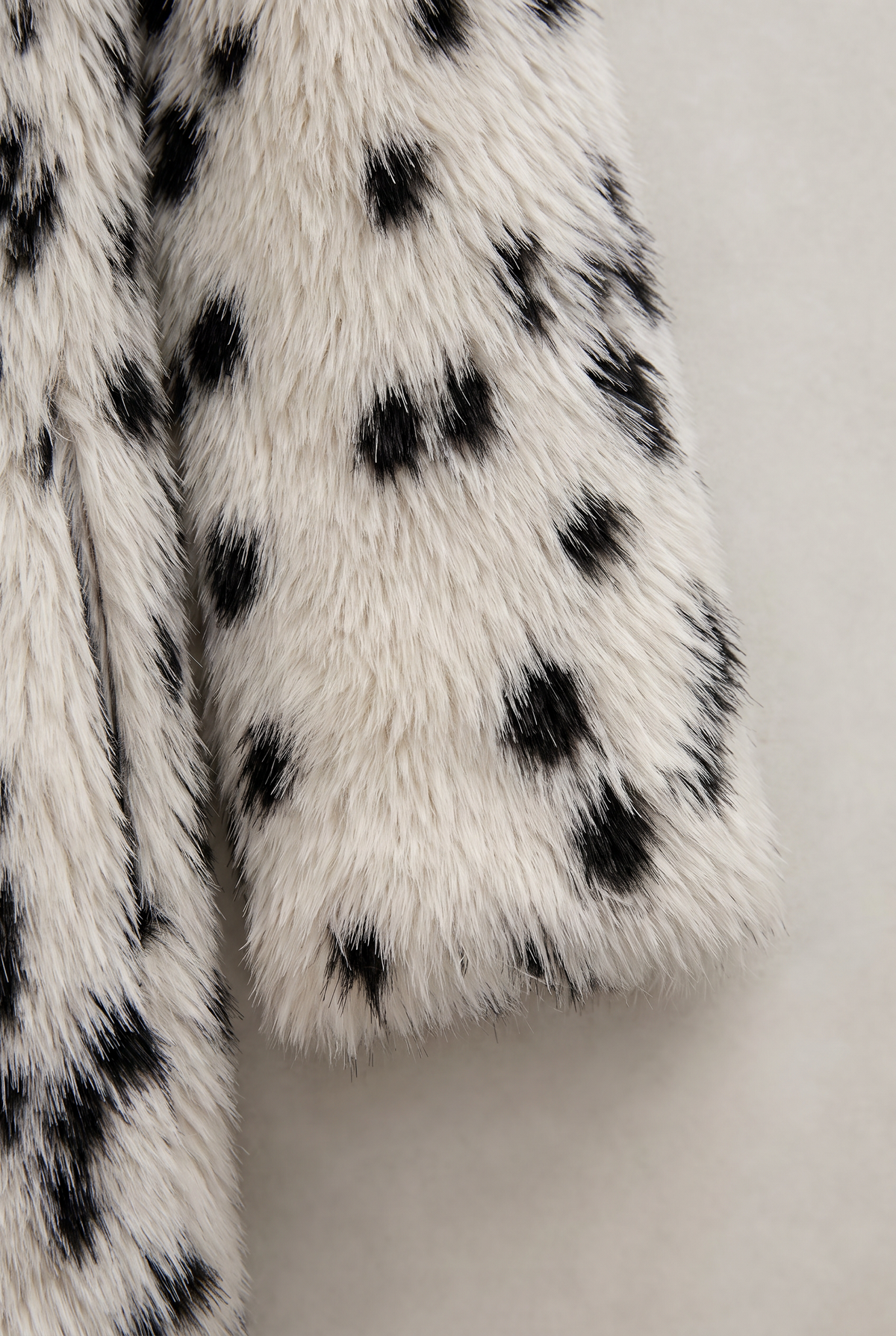 Women’s Dalmatian Print Faux Fur Coat