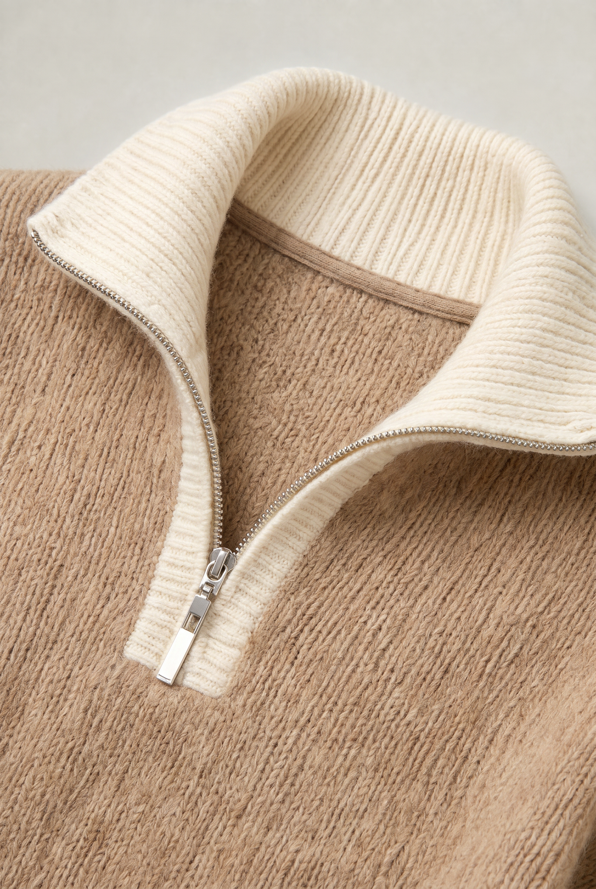 Women’s Contrast Collar Quarter Zip Jumper