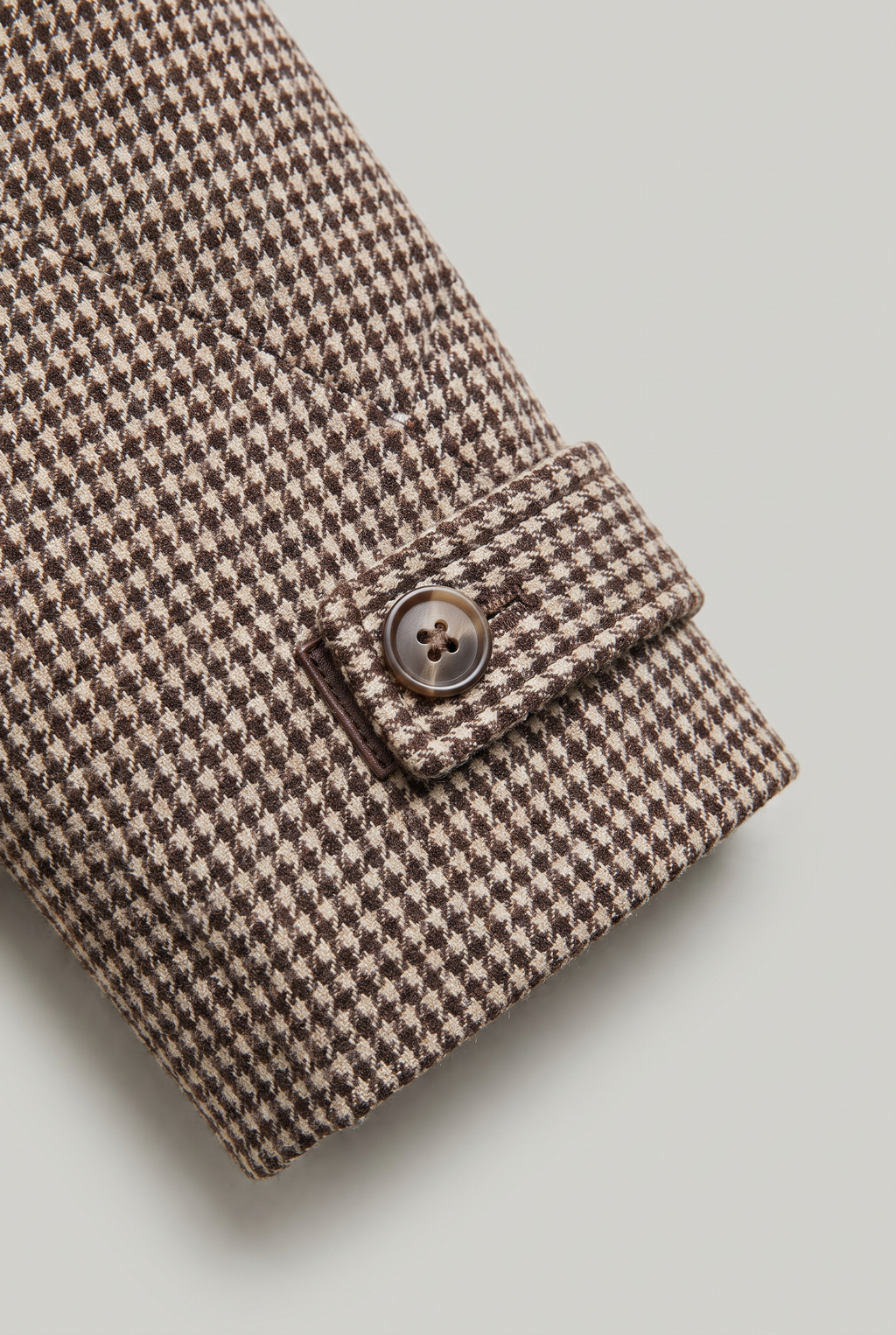 Women’s Houndstooth Funnel Neck Double-Breasted Jacket
