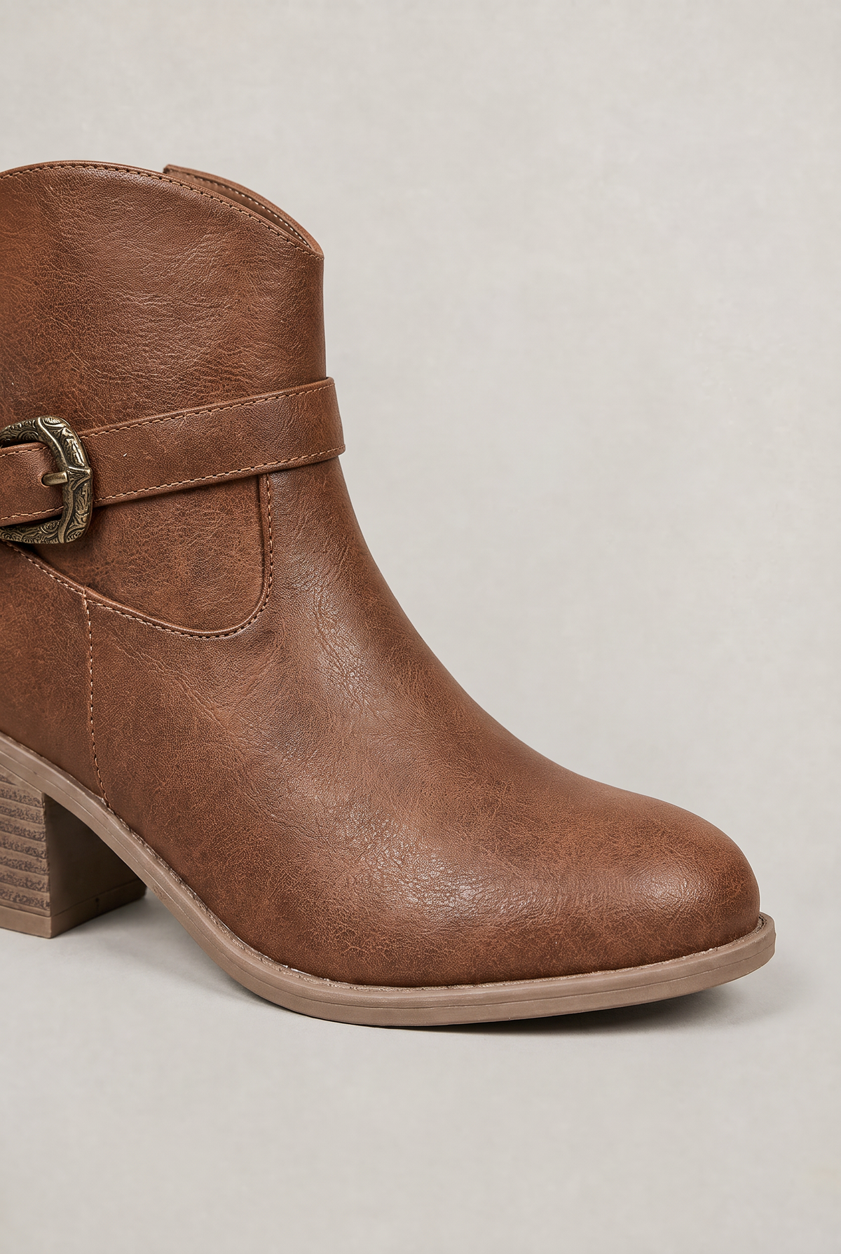 Women's Western Ankle Boots - Leather Look Buckle Strap Block Heel Cowboy Boots