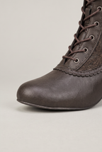 Women’s Victorian Lace Up Ankle Boots