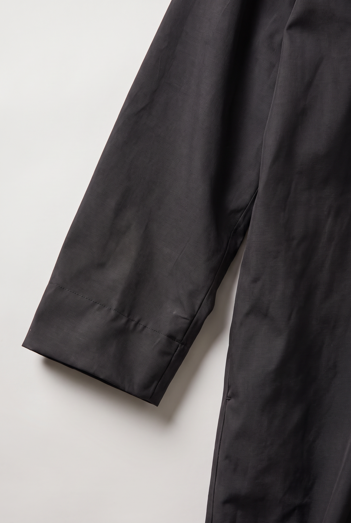 Women’s Oversized Hooded Rain Poncho