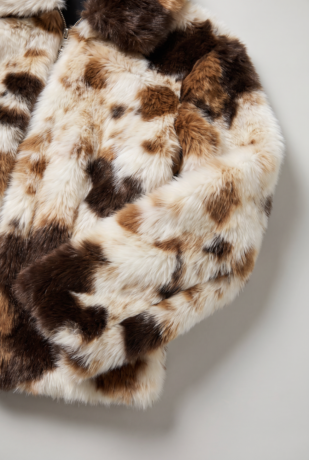 Women’s Cow Print Faux Fur Zip Jacket