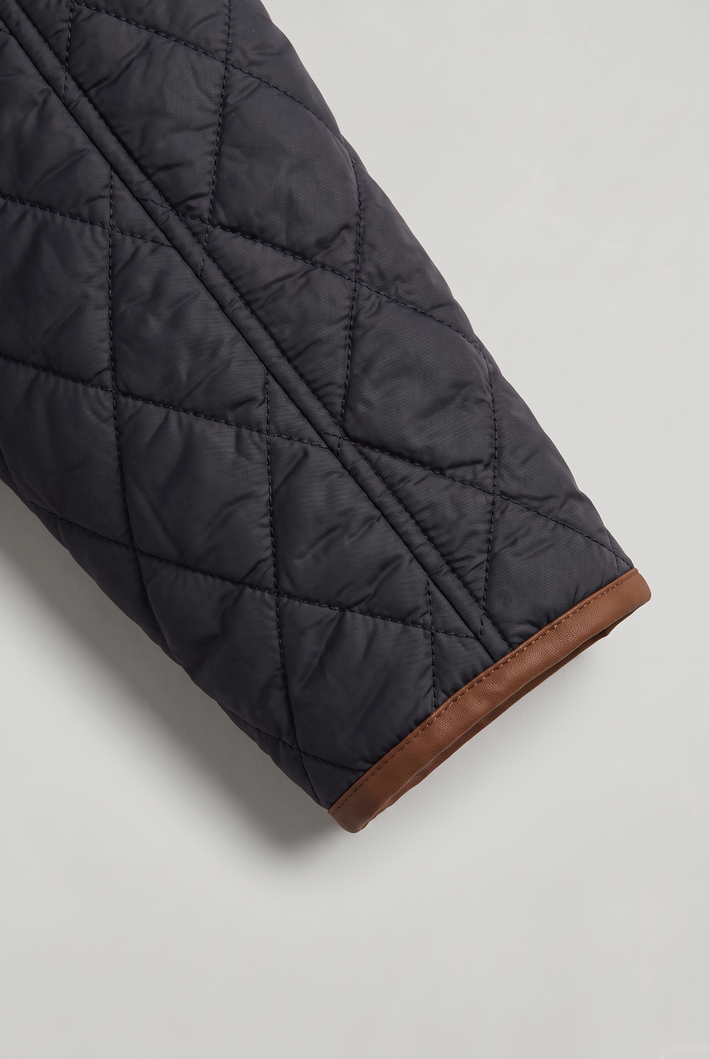 Women’s Contrast Trim Quilted Jacket