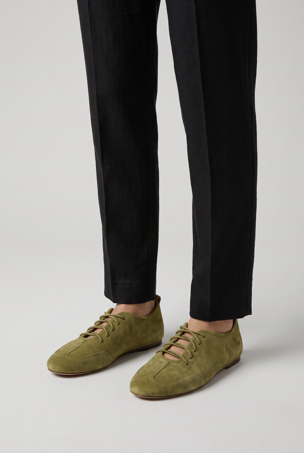 Women’s Nubuck Lace-Up Sneakerinas