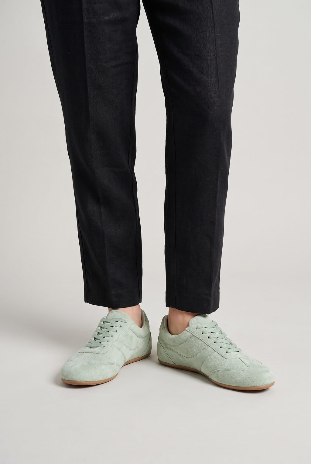 Women’s Low-Profile Sneakerina Trainers