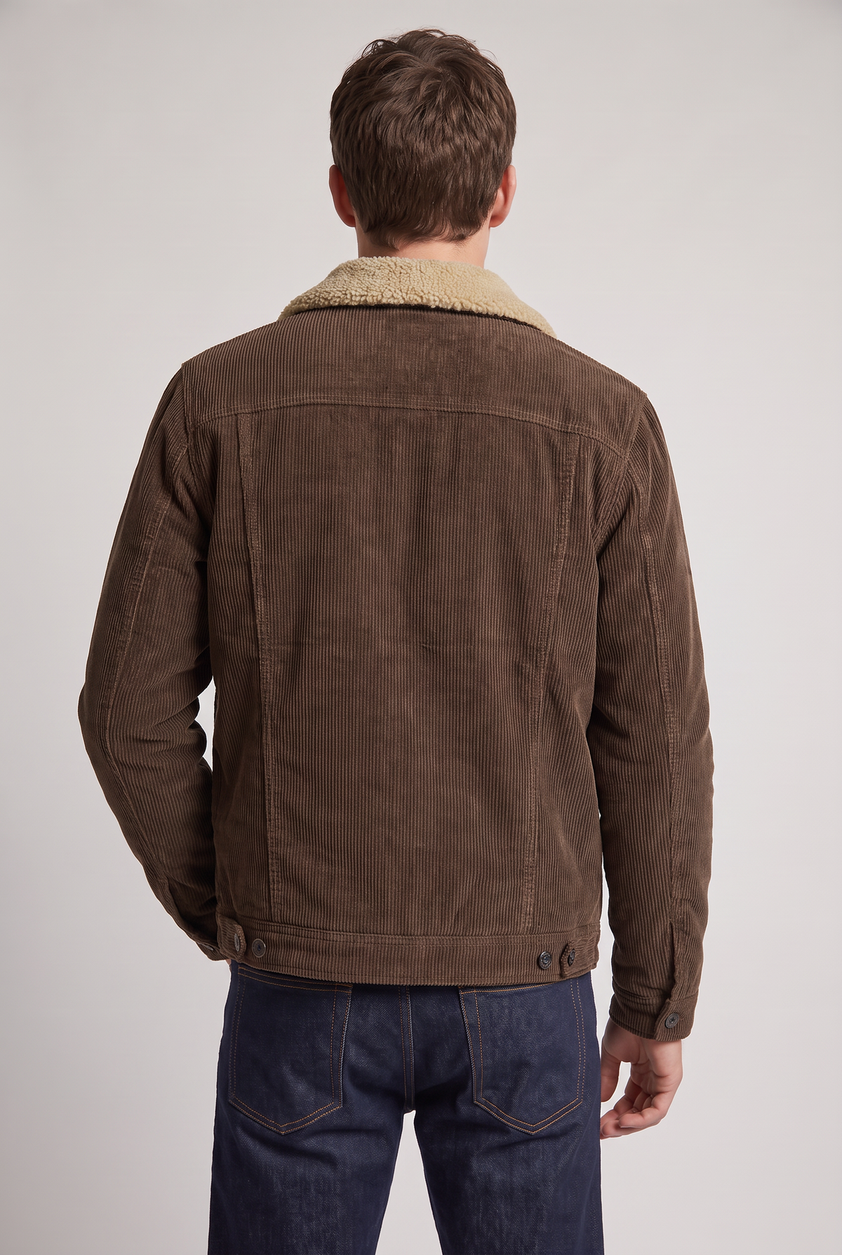 Men’s Sherpa-Lined Corduroy Trucker Jacket