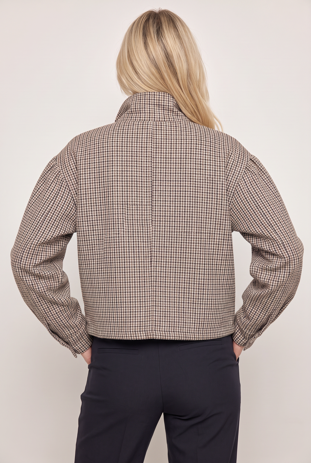 Women’s Checked Jacket Funnel Neck Cropped Fit