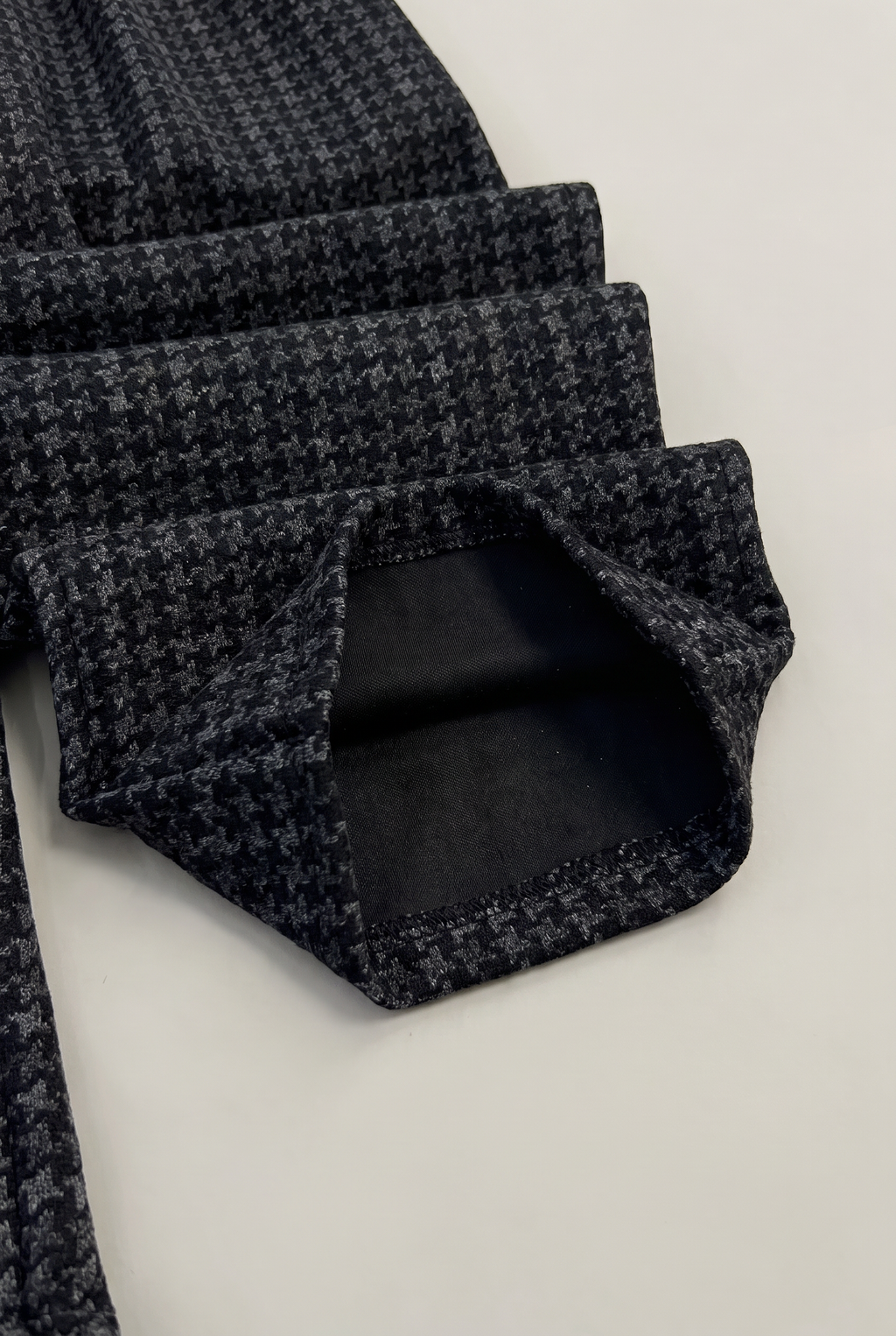 Men’s Houndstooth Drawstring Relaxed Fit Trousers