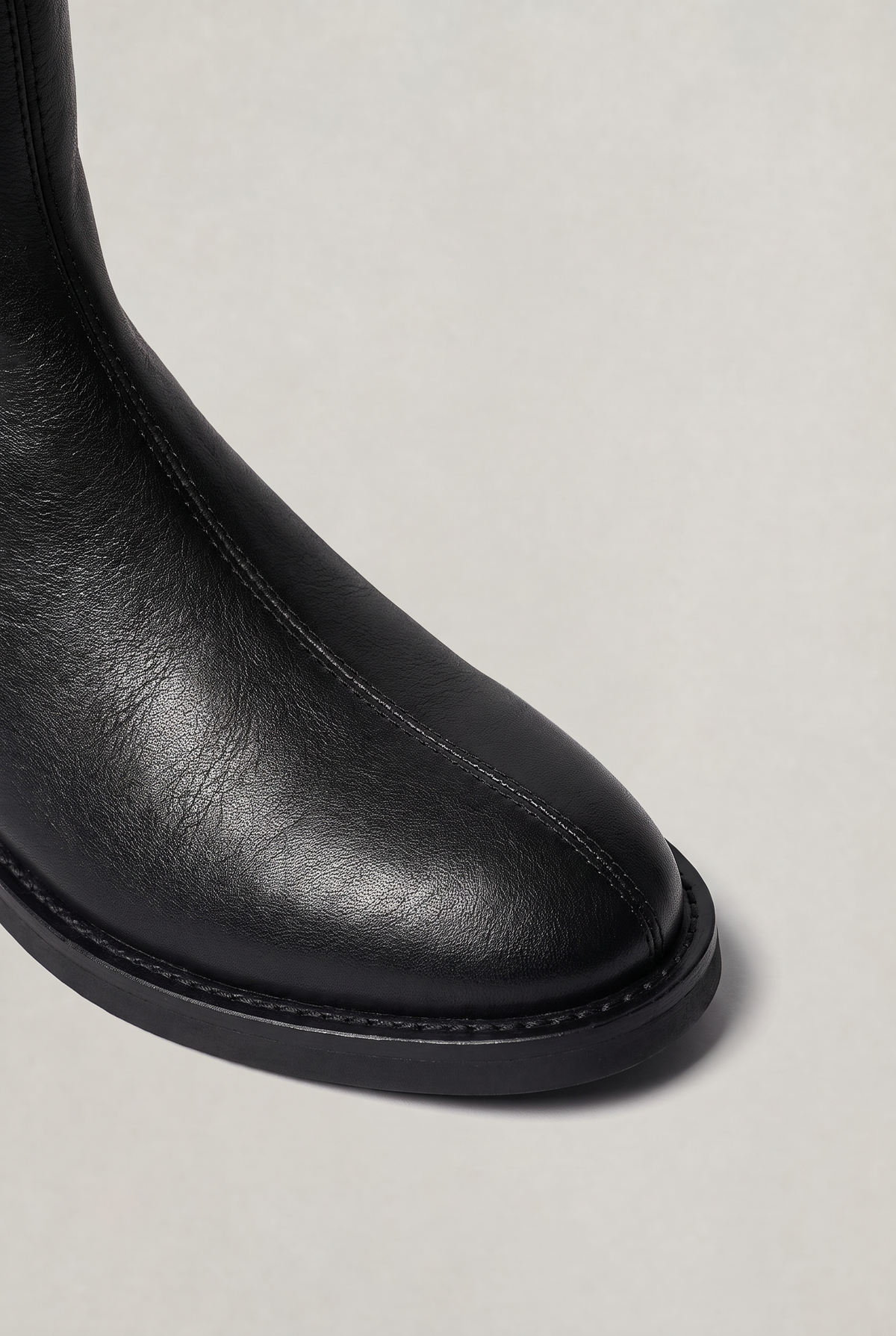 Women’s Knee-High Synthetic Leather Boots