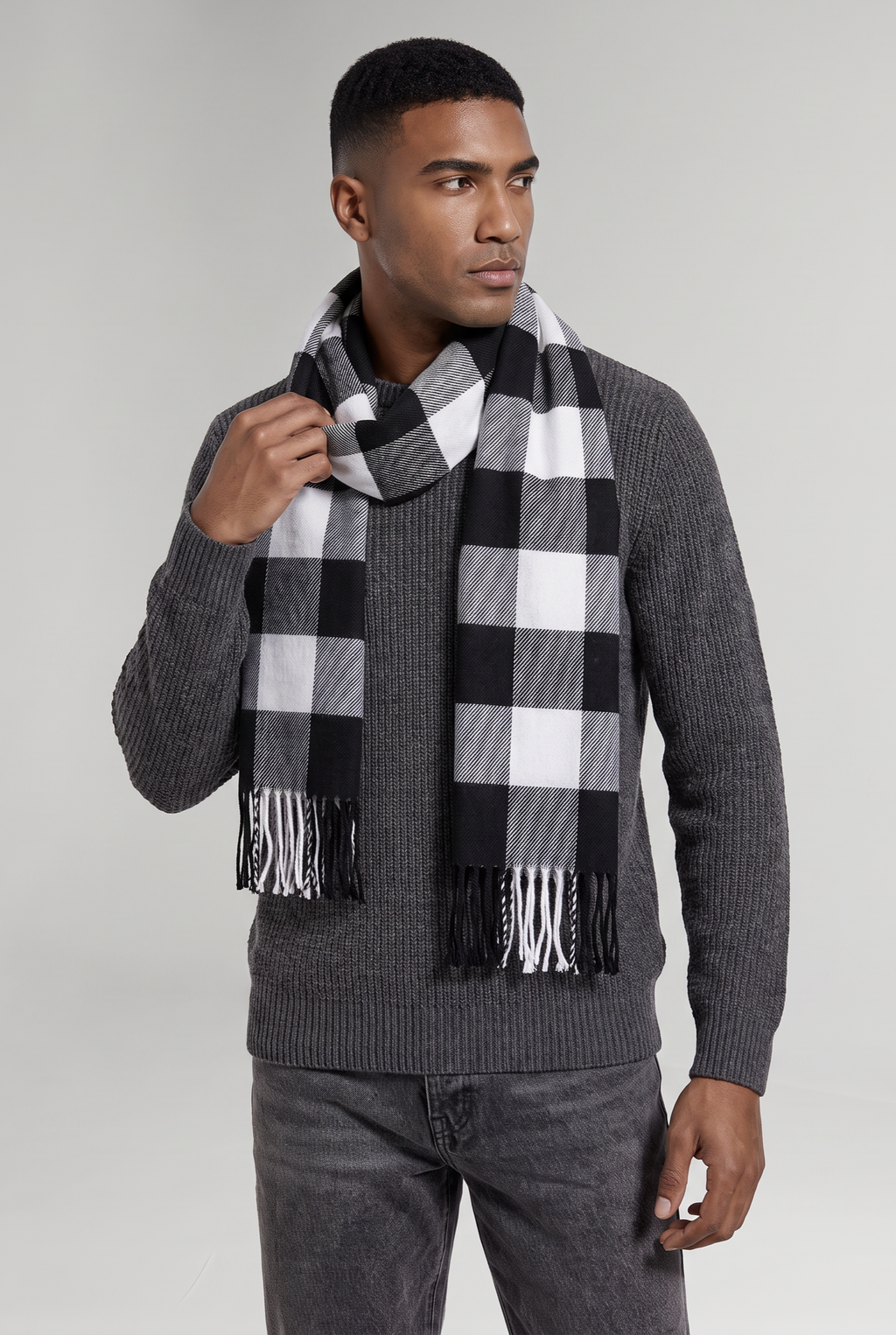 Men’s Checked Scarf Tassel Detail
