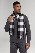 Men’s Checked Scarf Tassel Detail