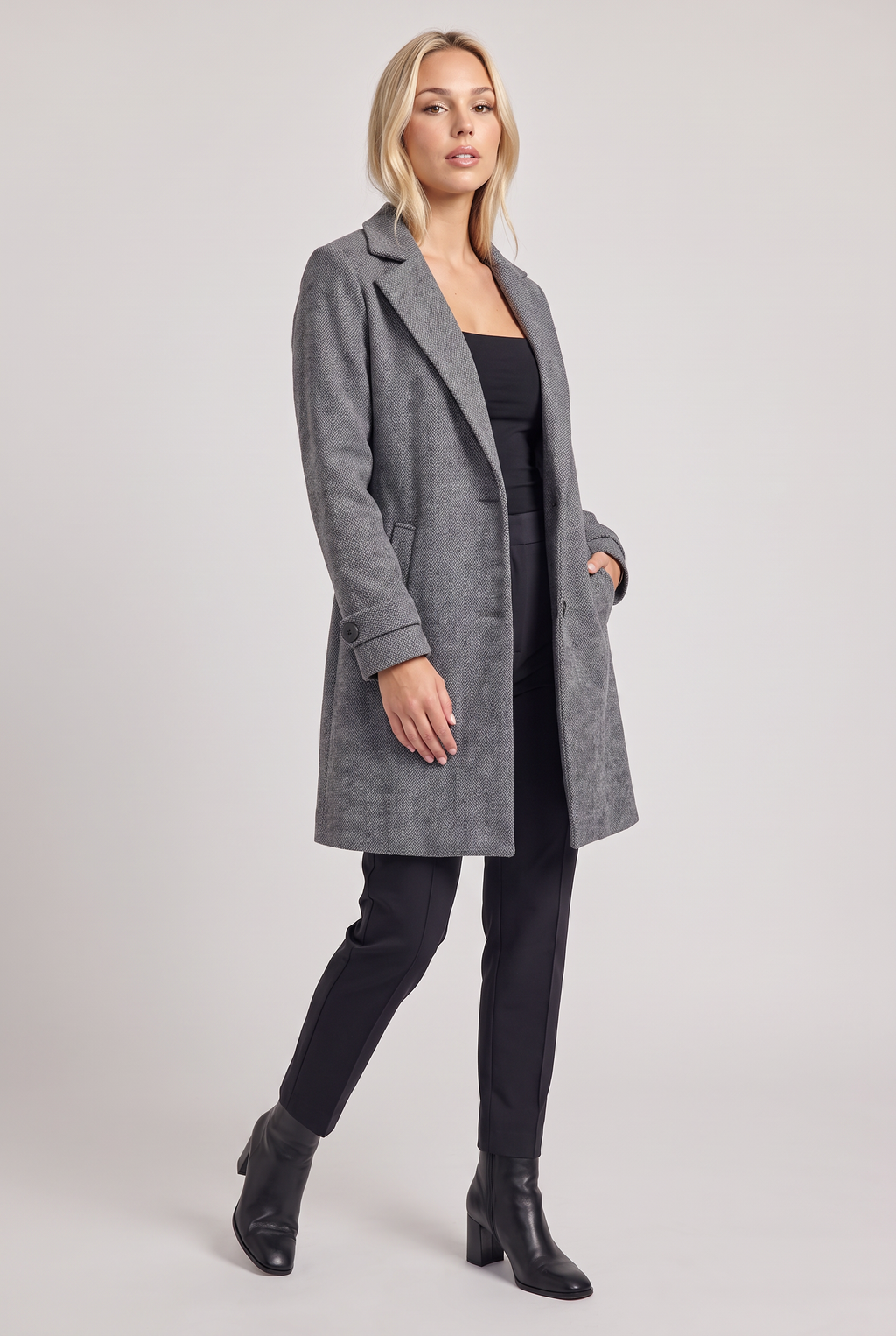 Women’s Mid-Length Coat