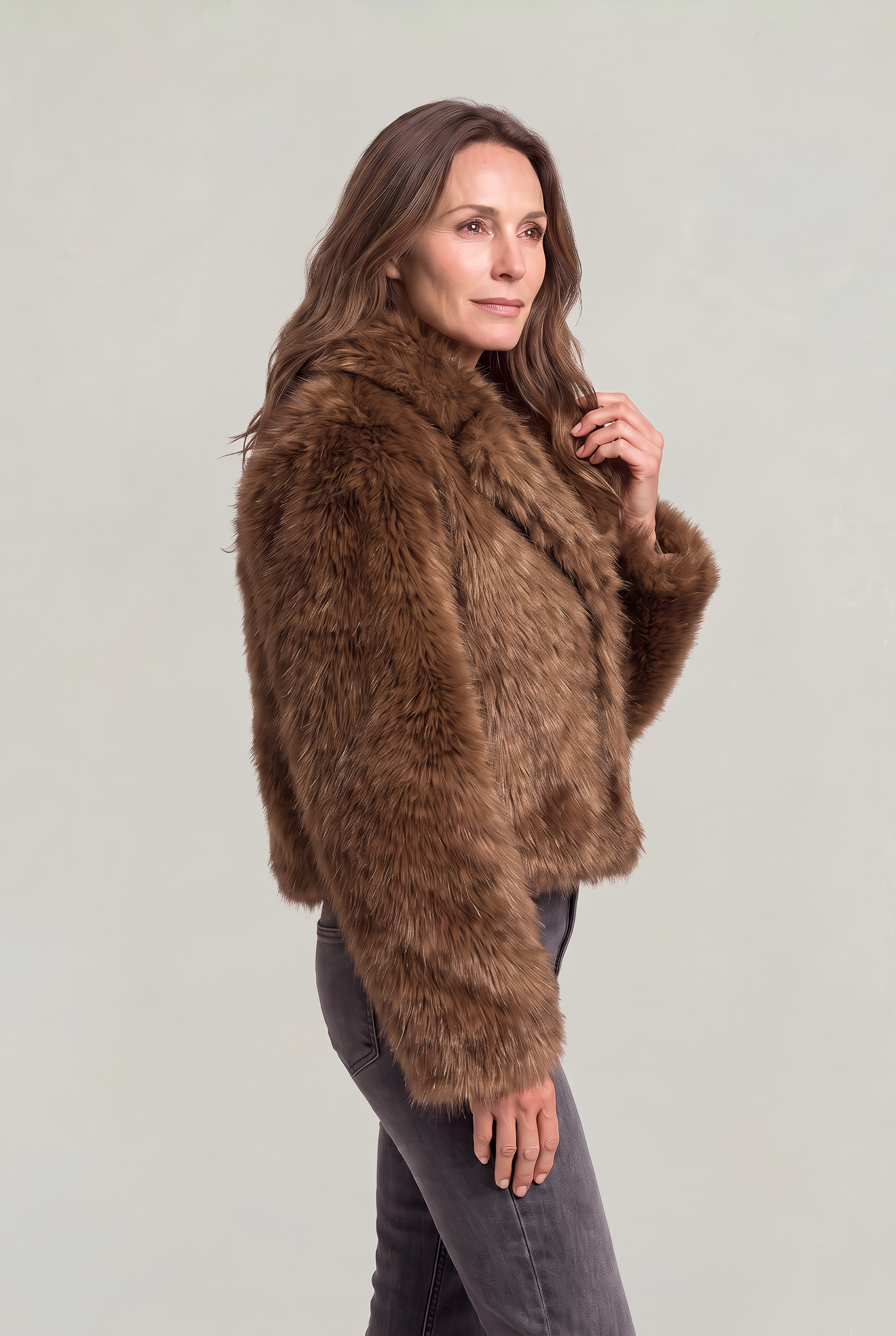 Women’s Cropped Shaggy Faux-Fur Jacket