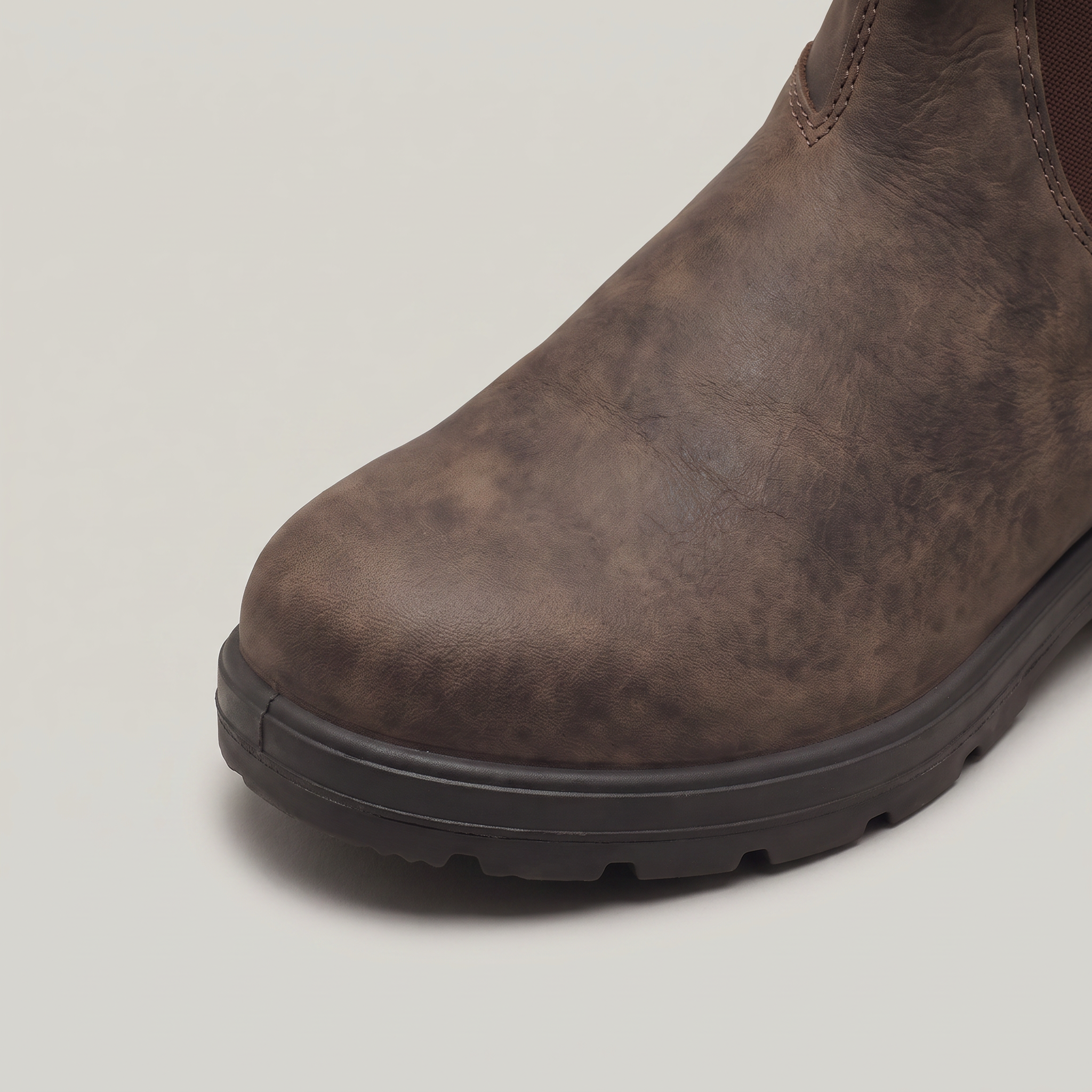 Men’s Classic Slip-On Chelsea Boots