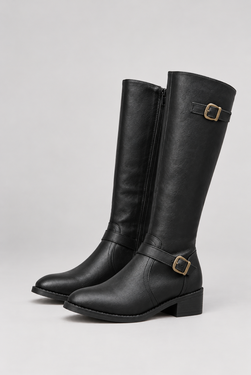 Women’s Riding Boots Buckle Detail