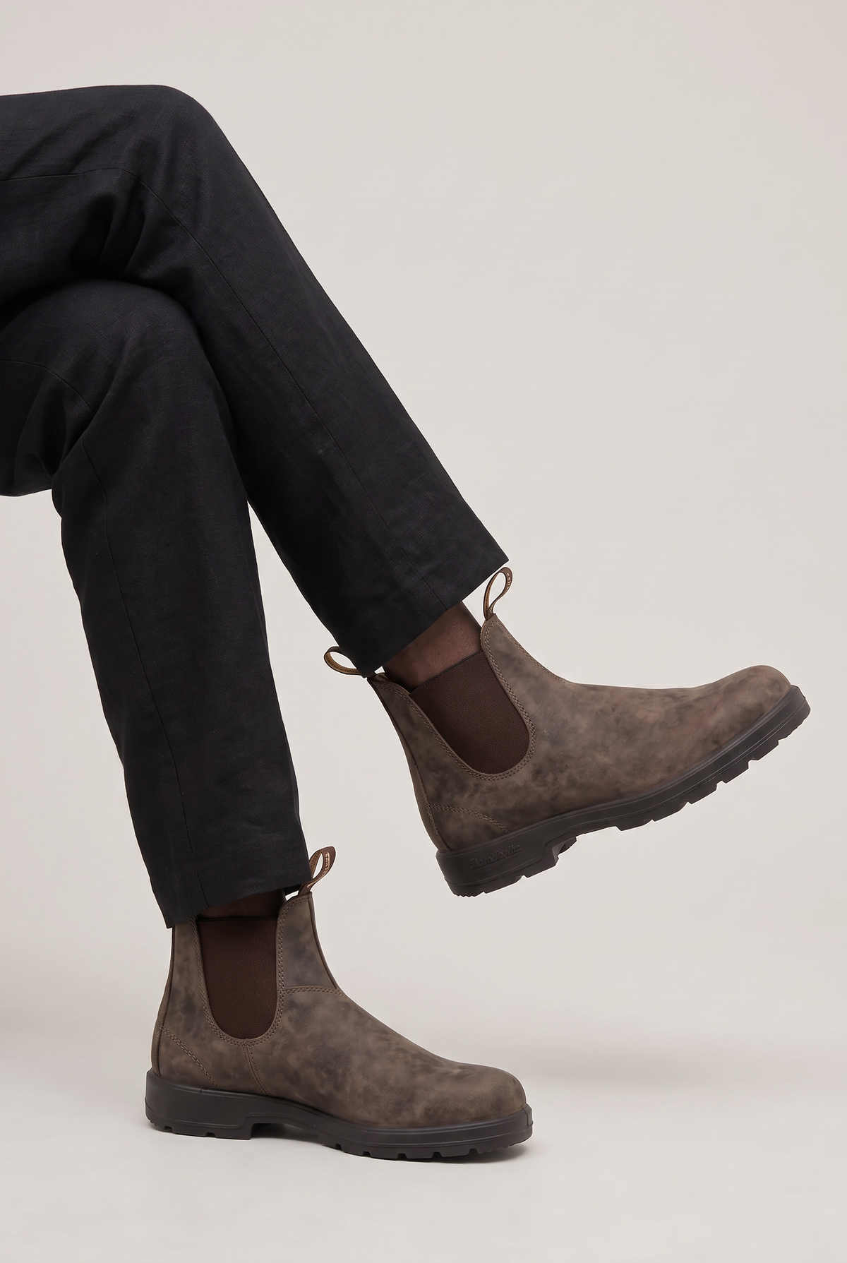 Men’s Classic Slip-On Chelsea Boots