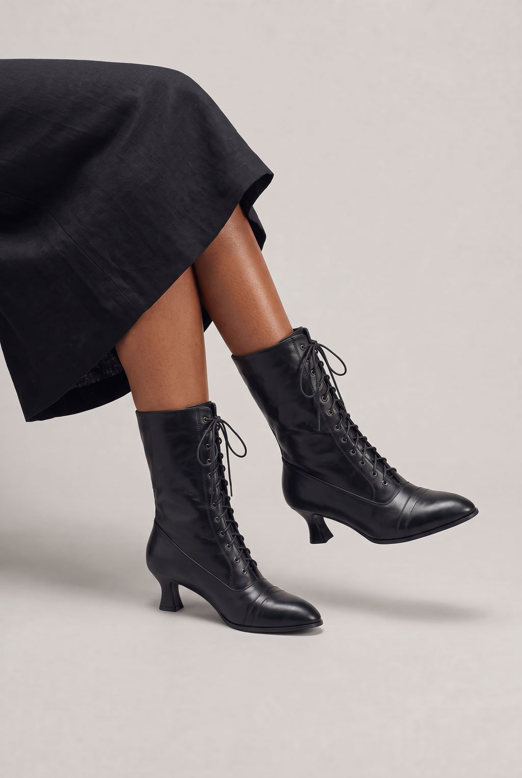 Women’s Victorian Lace Up Heeled Boots