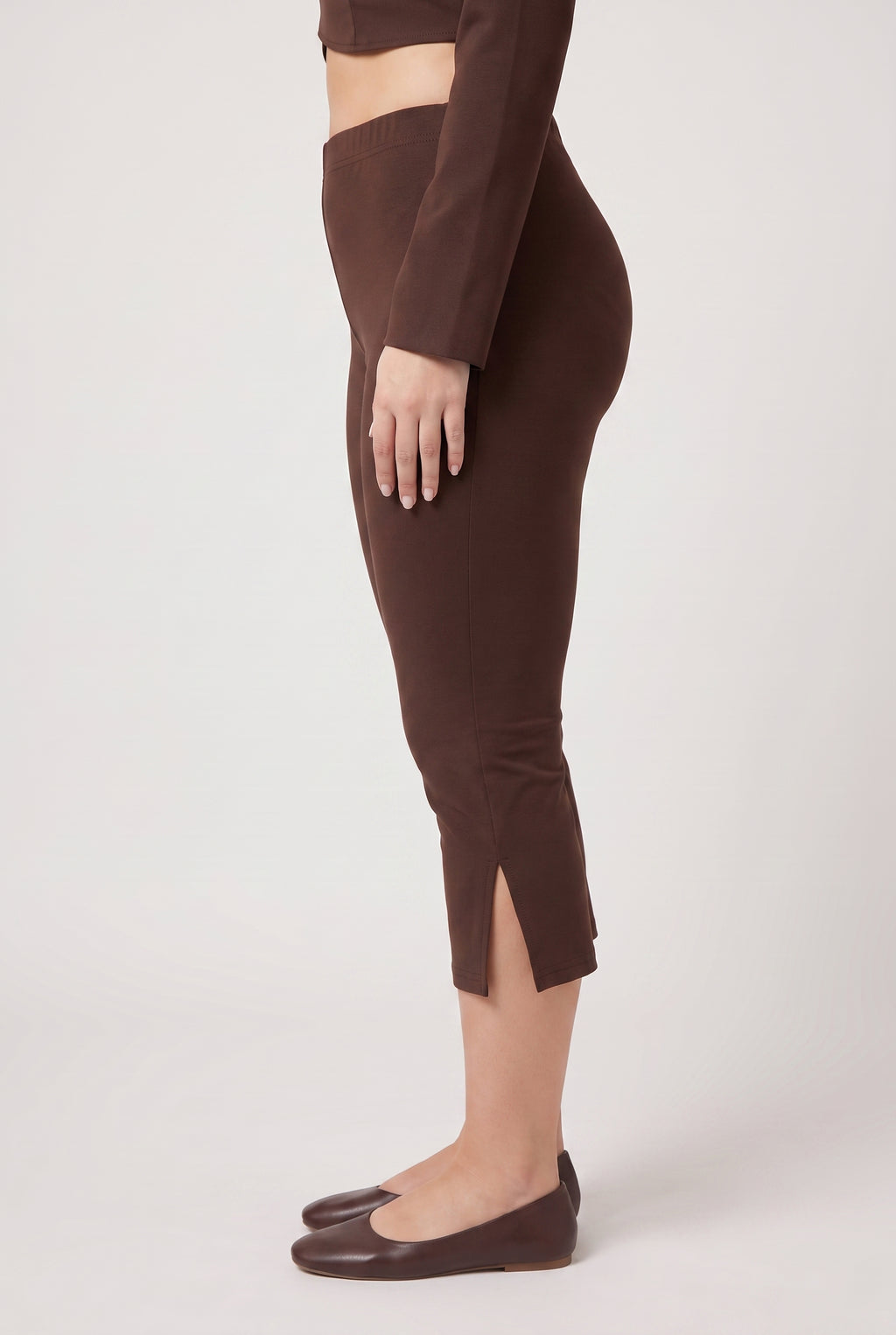 Women’s Split-Hem Capri Leggings
