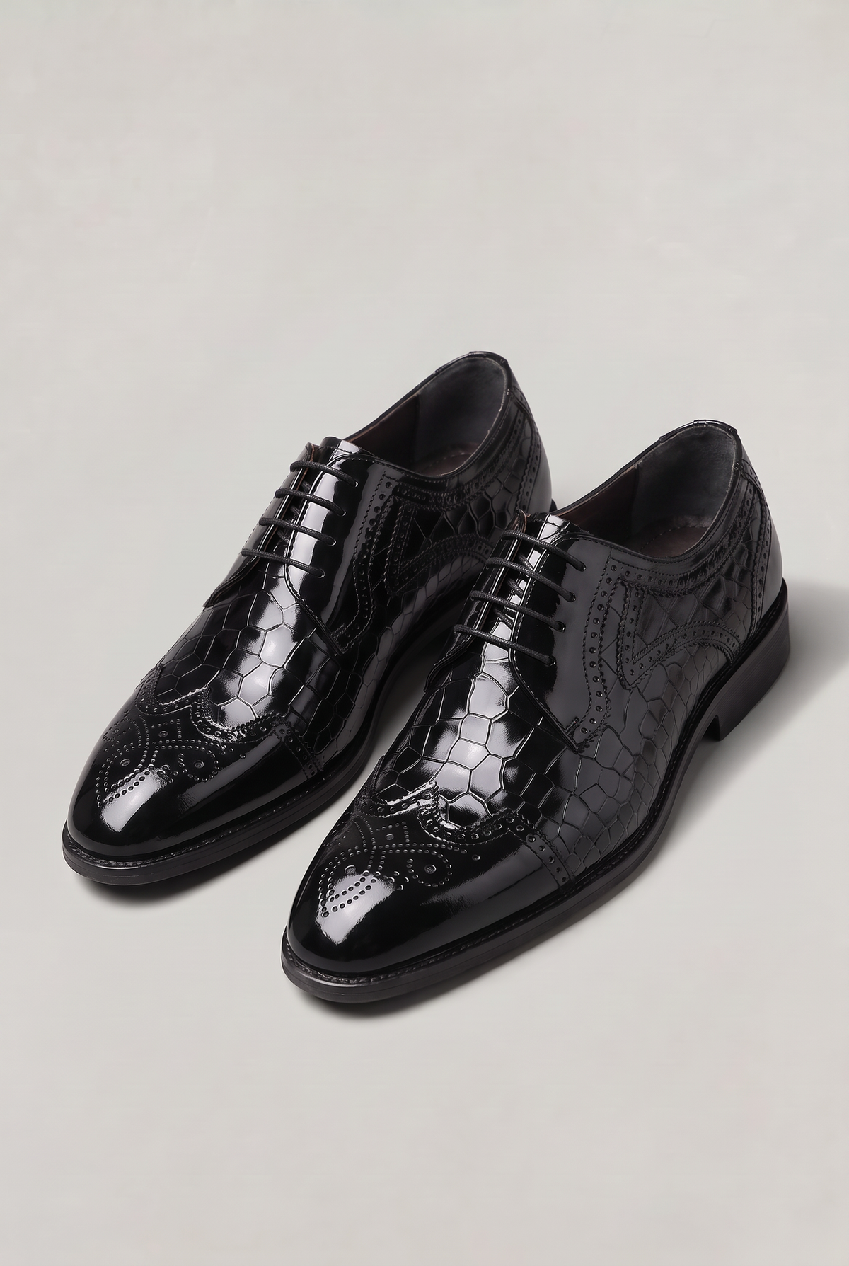 Men’s Patent Croc-Effect Brogue Shoes