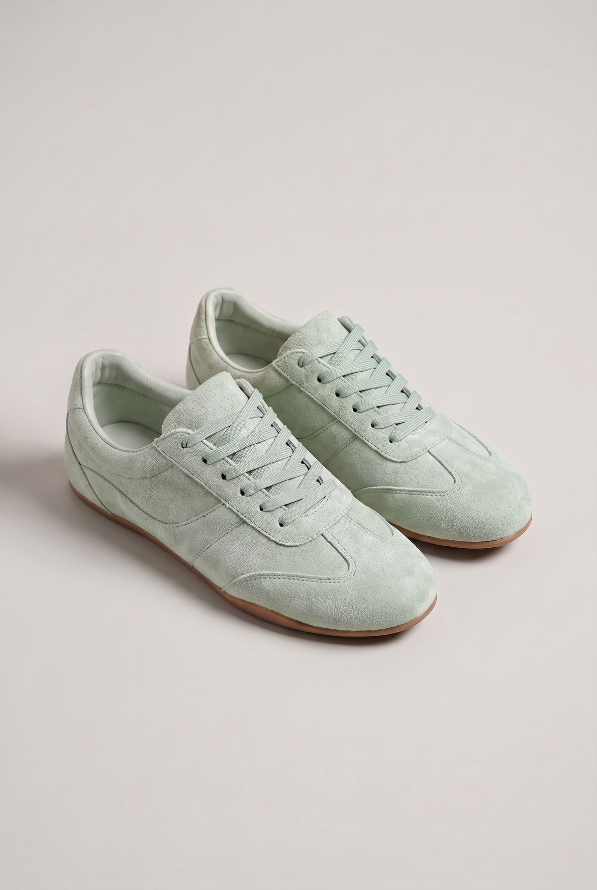 Women’s Low-Profile Sneakerina Trainers